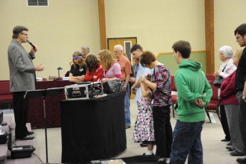 Altar call at Detroit Lakes, MN